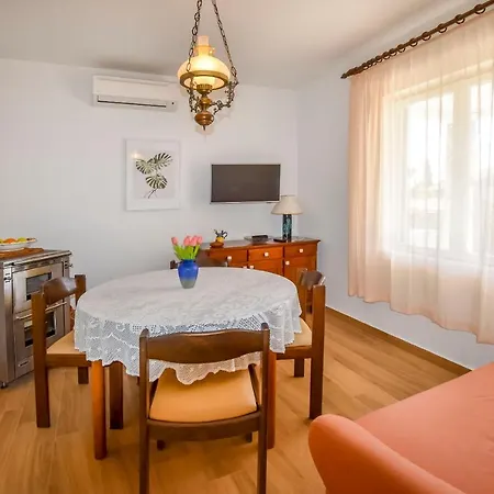 Mary Apartment Zdrelac